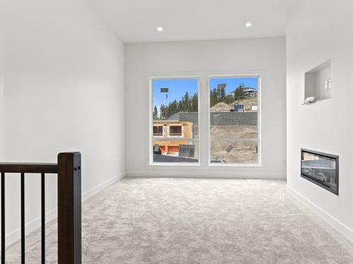 1291 Brechin Place, Kamloops, BC - Indoor With Fireplace