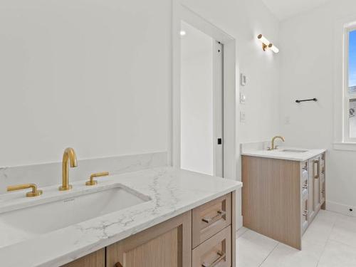 1291 Brechin Place, Kamloops, BC - Indoor Photo Showing Bathroom