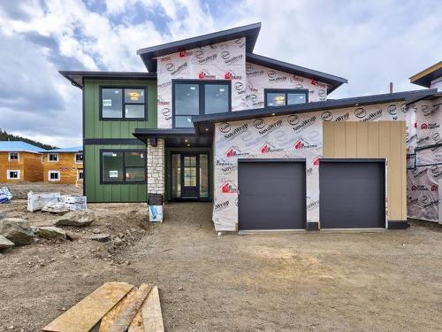 1291 Brechin Place, Kamloops, BC - Outdoor With Facade