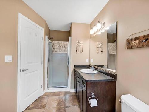 2656 Briarwood Ave, Kamloops, BC - Indoor Photo Showing Bathroom