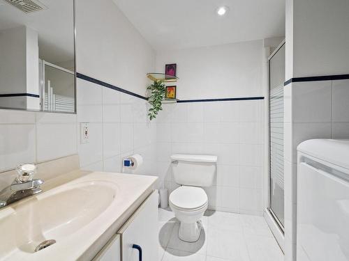 Powder room - 3168  - 3170 Rue De Cadillac, Montréal (Mercier/Hochelaga-Maisonneuve), QC - Indoor Photo Showing Bathroom