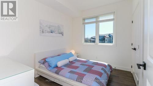 #202 -10 Beausoleil Lane, Blue Mountains, ON - Indoor Photo Showing Bedroom