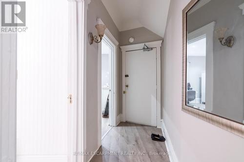 225 Queen St S, Hamilton, ON - Indoor Photo Showing Other Room