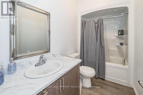 640 Wagner St, Gravenhurst, ON - Indoor Photo Showing Bathroom