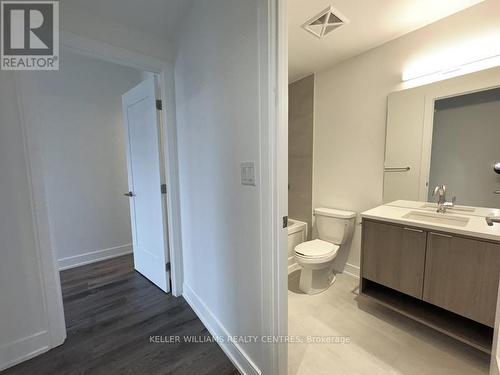 #621 -185 Dunlop St E, Barrie, ON - Indoor Photo Showing Bathroom