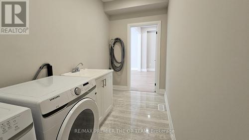 55 Federica Crescent, Wasaga Beach, ON - Indoor Photo Showing Laundry Room