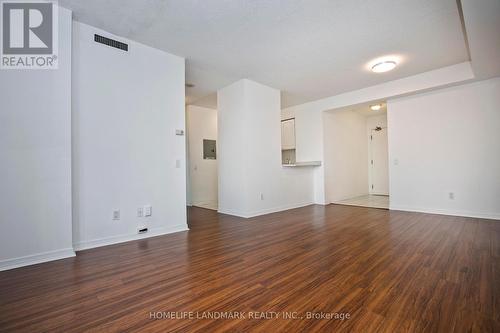 #1011 -8 Hillcrest Ave, Toronto, ON - Indoor Photo Showing Other Room