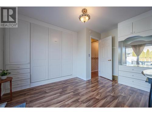 403 Woodruff Avenue, Penticton, BC - Indoor Photo Showing Bedroom