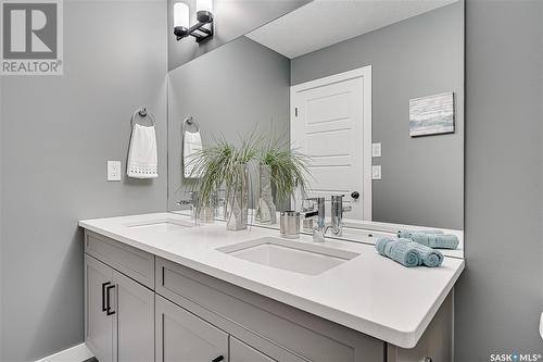 166 Kostiuk Crescent, Saskatoon, SK - Indoor Photo Showing Bathroom