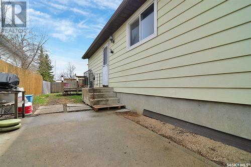 9 Paynter Crescent, Regina, SK - Outdoor With Exterior