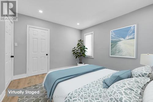 94 Howard Avenue, Hamilton, ON - Indoor Photo Showing Bedroom