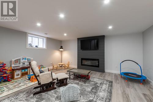 2338 Constance Avenue, London, ON - Indoor With Fireplace