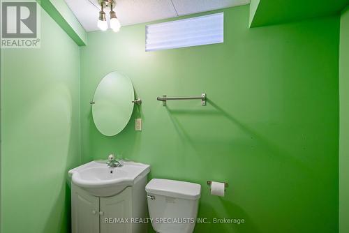 4342 Henry Ave, Lincoln, ON - Indoor Photo Showing Bathroom