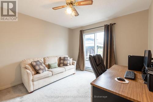 174 Portsmouth Crescent E, London, ON - Indoor