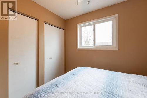 174 Portsmouth Crescent E, London, ON - Indoor Photo Showing Bedroom