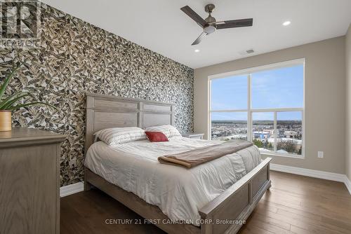 #610 -1878 Gordon St, Guelph, ON - Indoor Photo Showing Bedroom