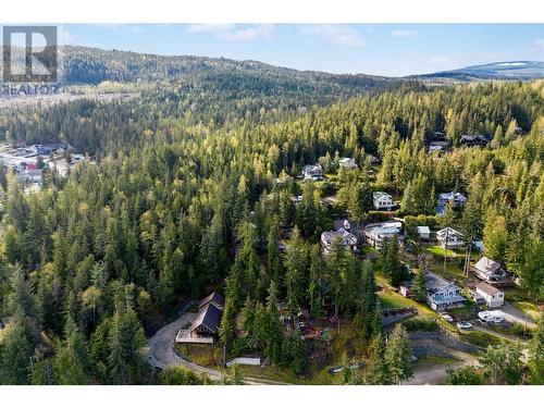 6300 Armstrong Road, Eagle Bay, BC 