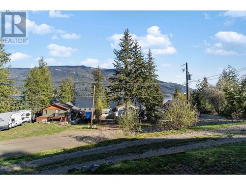 6300 Armstrong Road, Eagle Bay, BC 