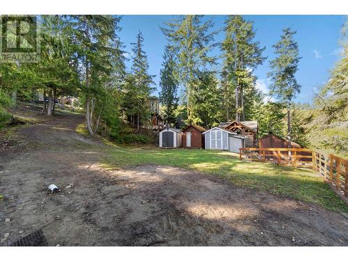 6300 Armstrong Road, Eagle Bay, BC 