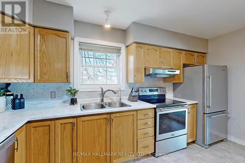 54 Eakins Crt, Kawartha Lakes, ON - Indoor Photo Showing Kitchen With Stainless Steel Kitchen With Double Sink