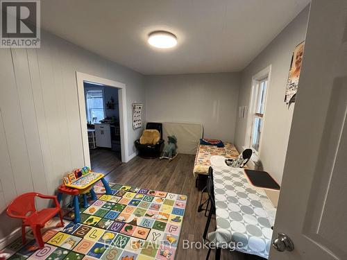 320-322 Birch St N, Timmins, ON - Indoor Photo Showing Other Room