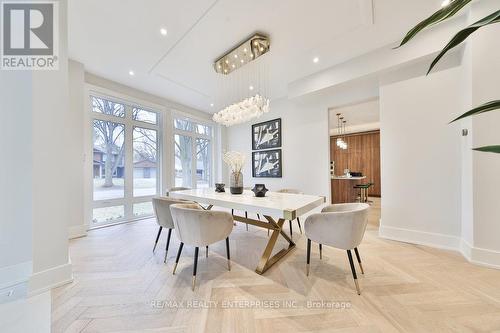 1112 Fair Birch Drive, Mississauga, ON - Indoor Photo Showing Dining Room