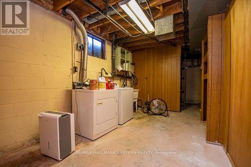 306 Gifford Drive, Peterborough, ON - Indoor Photo Showing Laundry Room