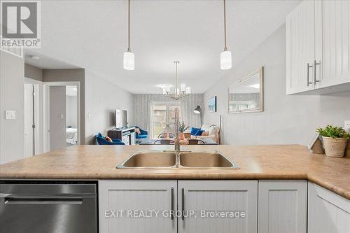 47 Liberty Cres, Quinte West, ON - Indoor Photo Showing Kitchen With Double Sink