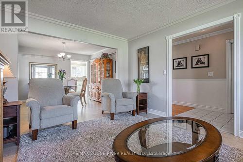 1041 Glenhare St, Cobourg, ON - Indoor Photo Showing Living Room