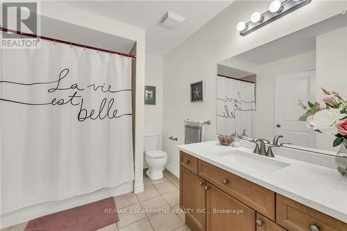#13 -437 Highway 8, Hamilton, ON - Indoor Photo Showing Bathroom