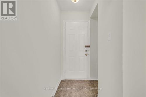 #13 -437 Highway 8, Hamilton, ON - Indoor Photo Showing Other Room