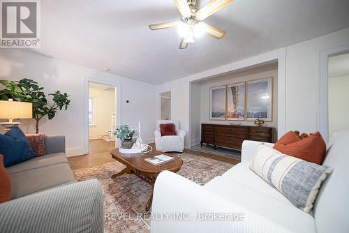 55 Elgin Avenue, Norfolk, ON - Indoor Photo Showing Living Room