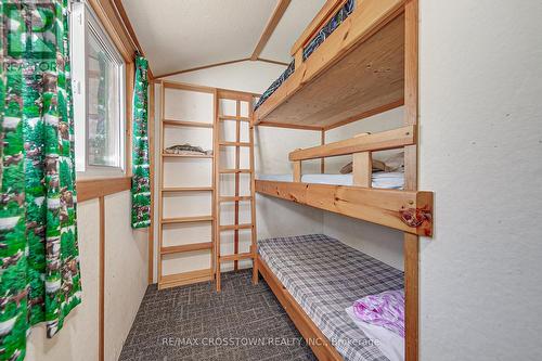 5 Forsyth'S Road, Carling, ON - Indoor Photo Showing Bedroom