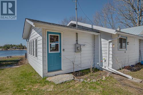 5 Forsyth'S Road, Carling, ON - Outdoor With Exterior