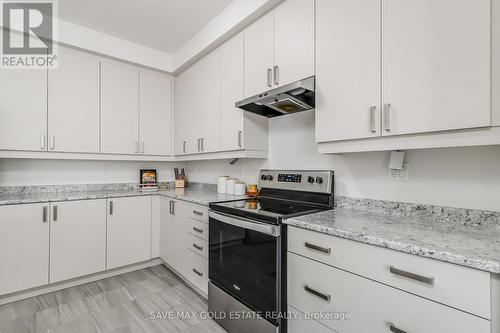 2 - 220 Farley Road, Centre Wellington, ON - Indoor Photo Showing Kitchen With Upgraded Kitchen