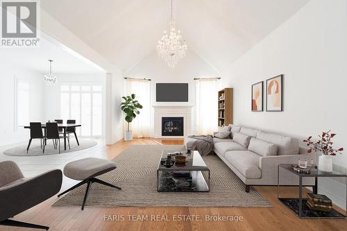 140 Copeland Cres, Innisfil, ON - Indoor Photo Showing Living Room With Fireplace
