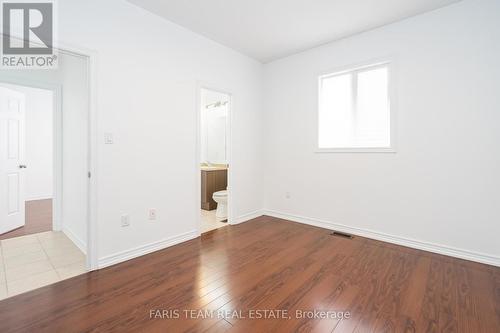 140 Copeland Cres, Innisfil, ON - Indoor Photo Showing Other Room