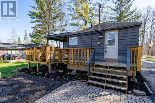 40 Duffy Dr, Tay, ON - Outdoor With Deck Patio Veranda