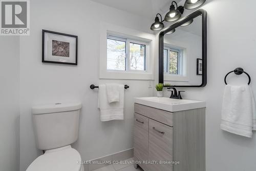 40 Duffy Drive, Tay, ON - Indoor Photo Showing Bathroom