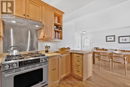 31 Bards Beach Road, Oro-Medonte, ON - Indoor Photo Showing Kitchen