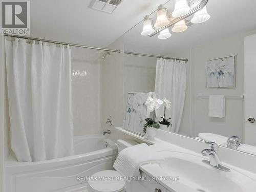 #208 -710 Humberwood Blvd, Toronto, ON - Indoor Photo Showing Bathroom
