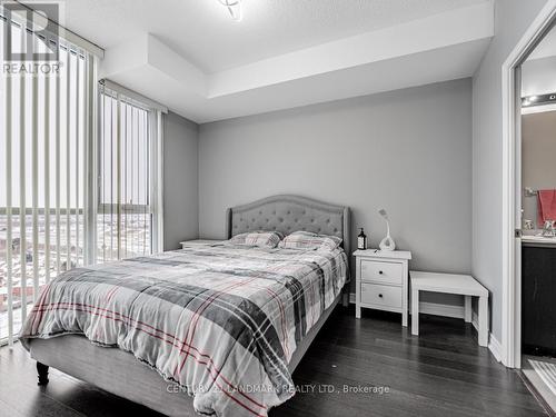 1606 - 339 Rathburn Road West Road W, Mississauga, ON - Indoor Photo Showing Bedroom