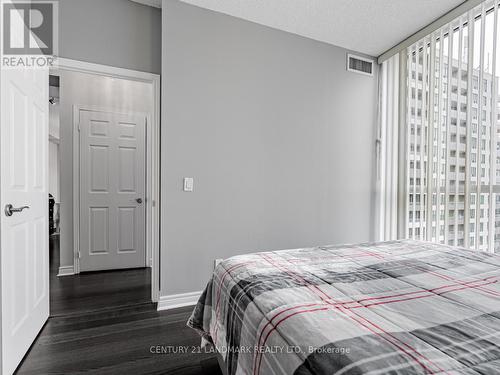 #1606 -339 Rathburn Road West Rd W, Mississauga, ON - Indoor Photo Showing Bedroom