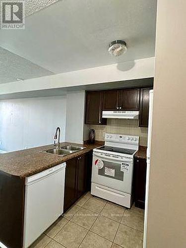 #609 -220 Forum Dr, Mississauga, ON - Indoor Photo Showing Kitchen With Double Sink