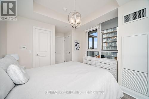 #1504 -15 Zorra St, Toronto, ON - Indoor Photo Showing Bedroom