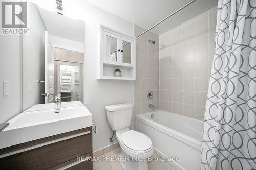 #1504 -15 Zorra St, Toronto, ON - Indoor Photo Showing Bathroom