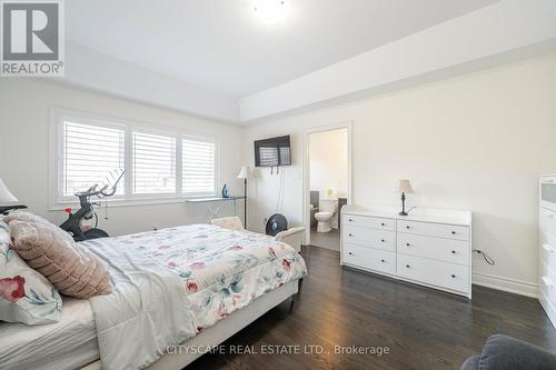12 Gruenwald Gate E, Brampton, ON - Indoor Photo Showing Bedroom