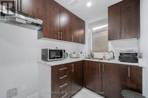 12 Gruenwald Gate E, Brampton, ON - Indoor Photo Showing Kitchen With Double Sink