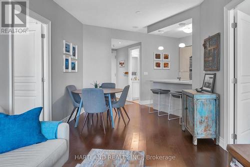 #2007 -15 Legion Rd S, Toronto, ON - Indoor Photo Showing Other Room