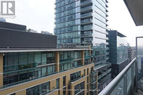 #806 -8 Scollard St, Toronto, ON - Outdoor With Balcony
